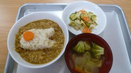 『こいのぼりの給食・おやつ』